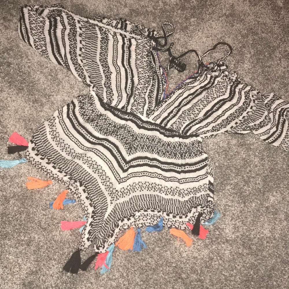 BEACH ROMPER - Picture 2 of 4